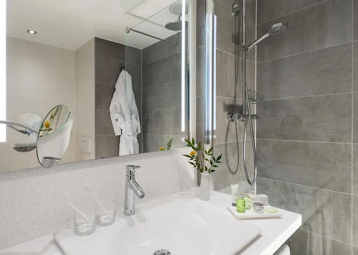 Nh Hamburg Altona Hotell